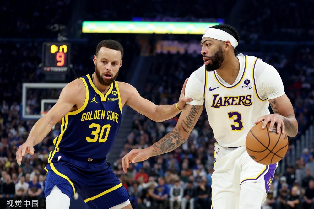 科瓦奇通过 科瓦奇通过