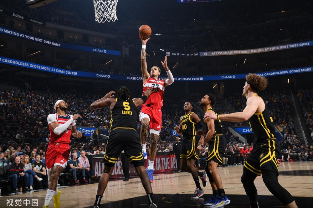 的赛场上 的赛场上