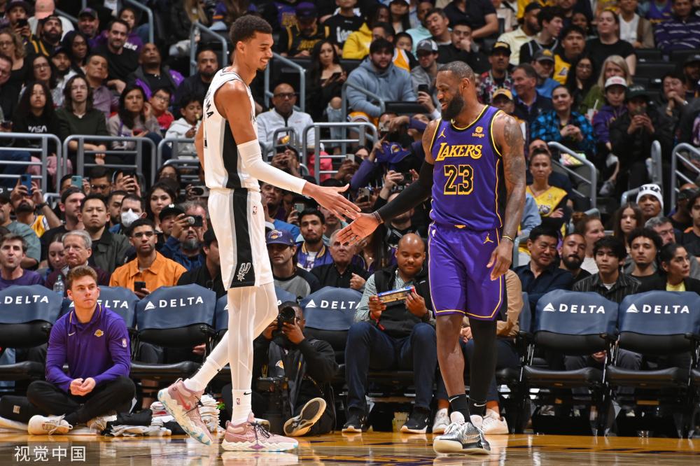 向直杀篮下 向直杀篮下